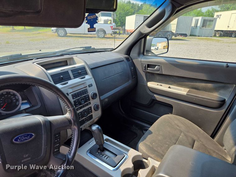 image for item EF1931 2009 Ford Escape SUV