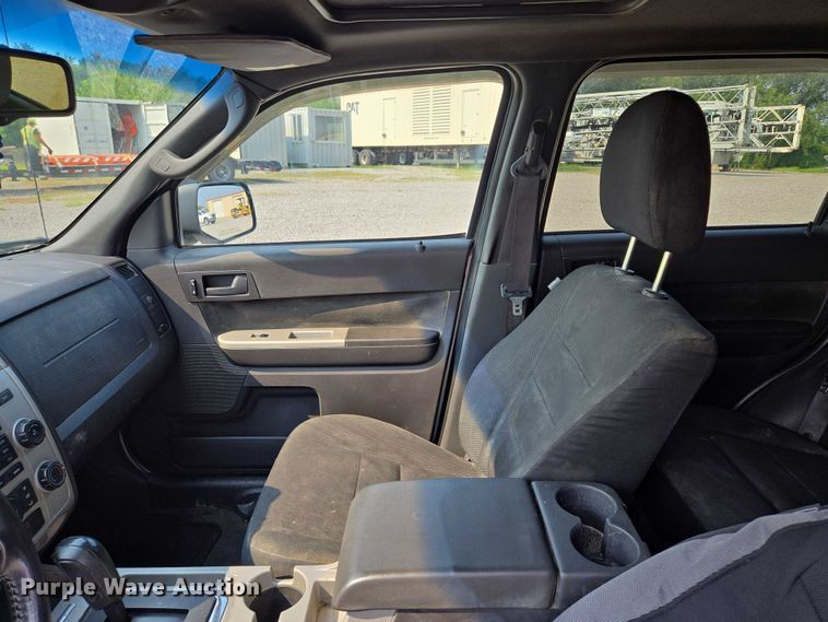 image for item EF1931 2009 Ford Escape SUV