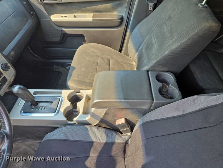 image for item EF1931 2009 Ford Escape SUV