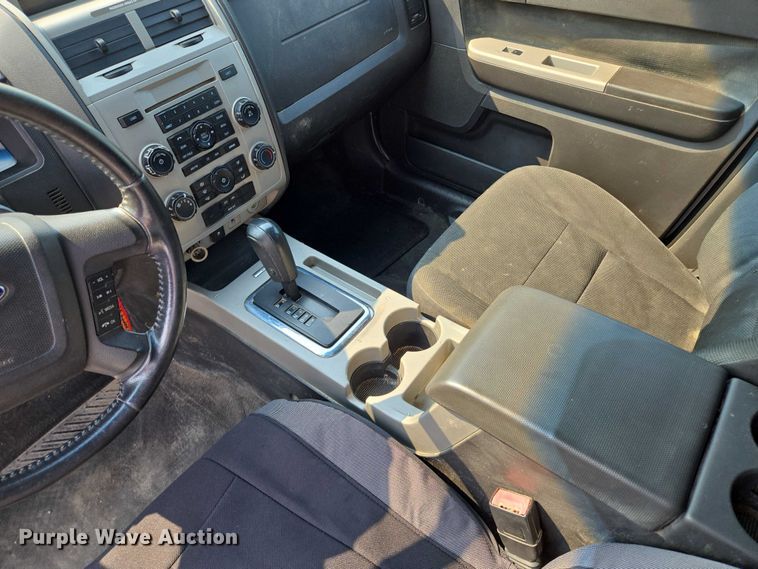 image for item EF1931 2009 Ford Escape SUV