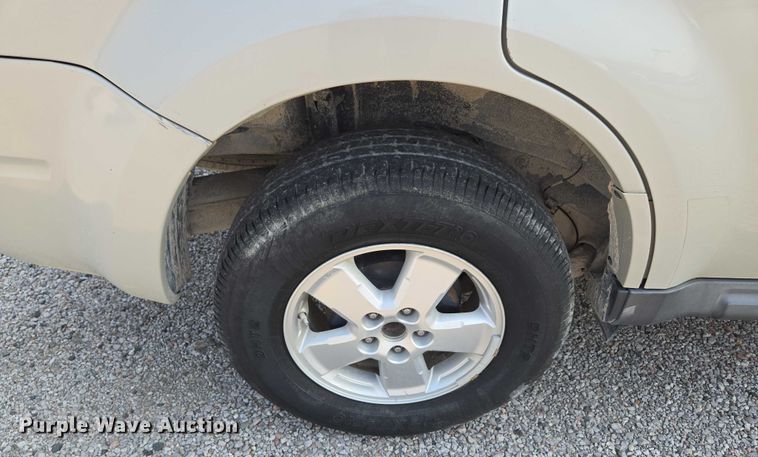 image for item EF1931 2009 Ford Escape SUV