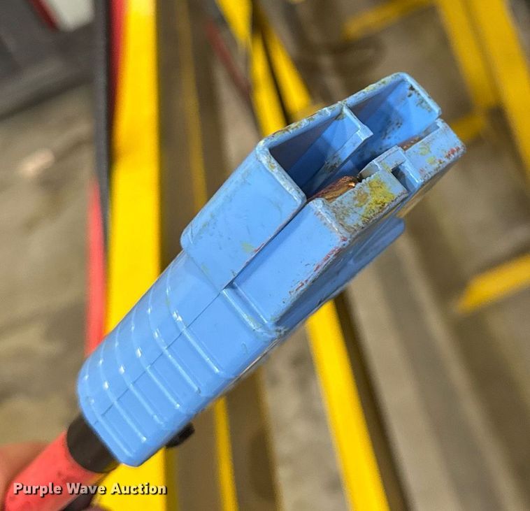 image for item EF1989 2007 Raymond SA-CSR30T order picker