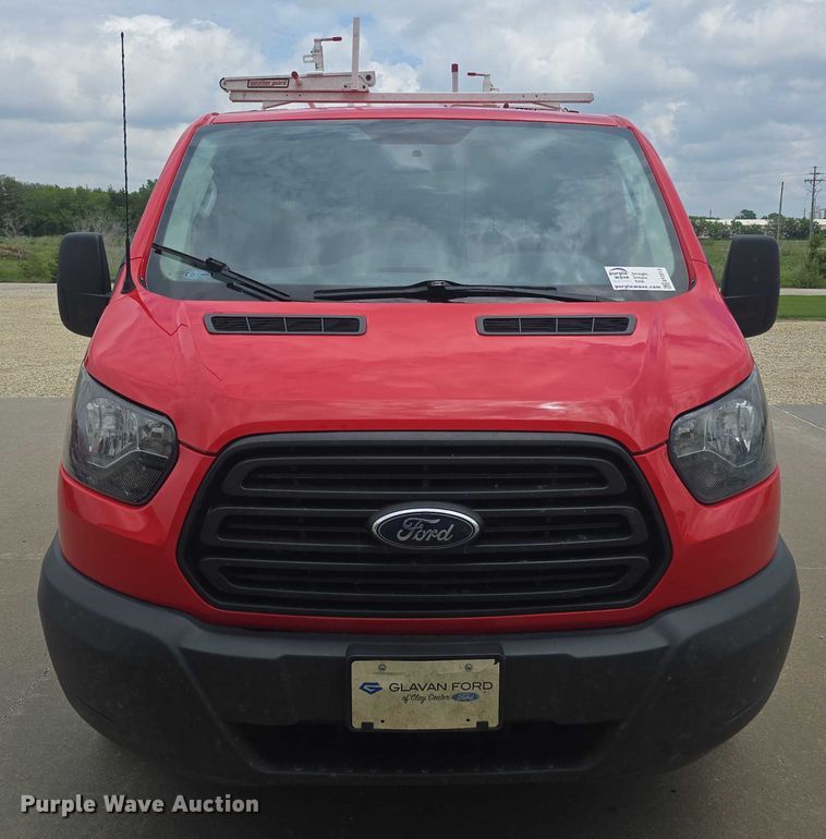 image for item EF3513 2017 Ford Transit 150 van
