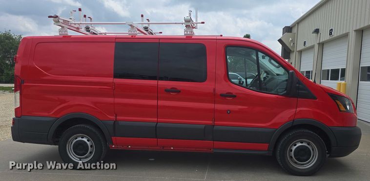 image for item EF3513 2017 Ford Transit 150 van