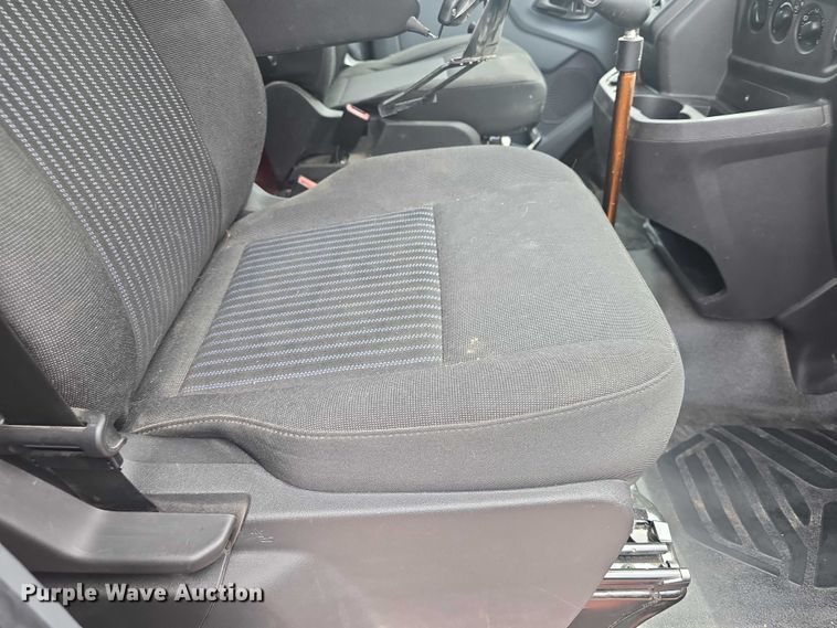 image for item EF3513 2017 Ford Transit 150 van