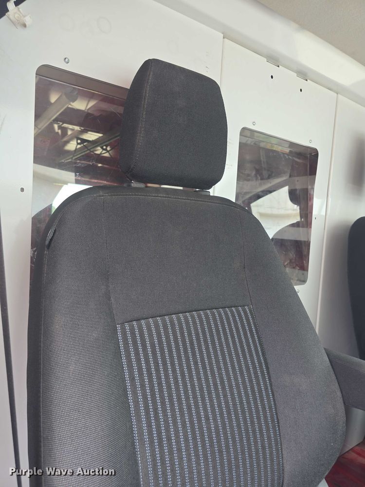 image for item EF3513 2017 Ford Transit 150 van