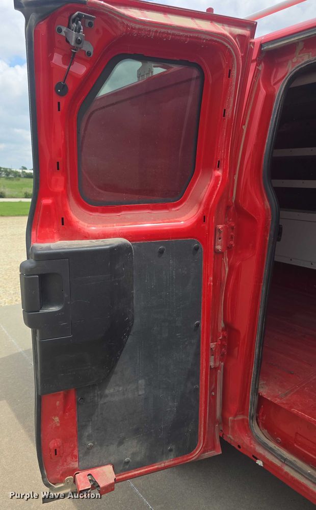 image for item EF3513 2017 Ford Transit 150 van