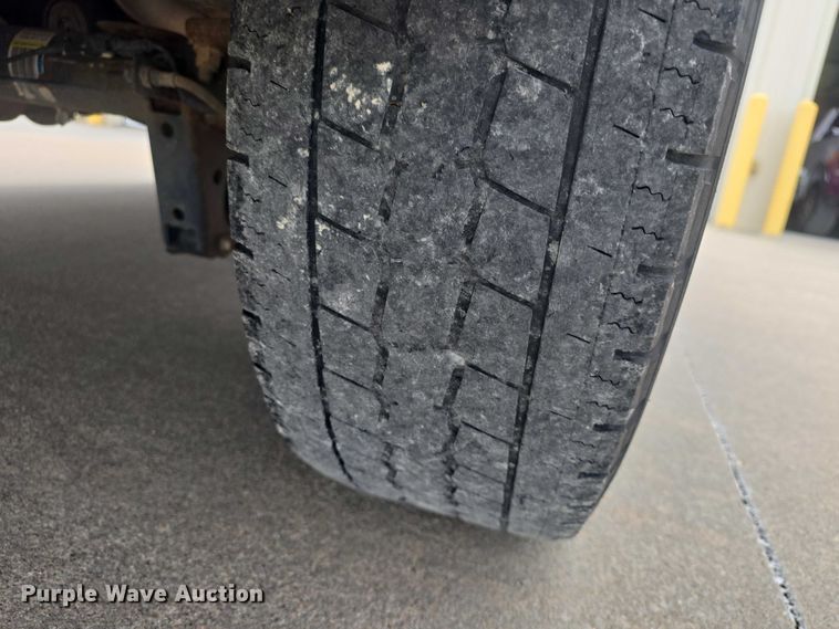 image for item EF3513 2017 Ford Transit 150 van