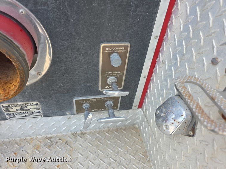 image for item EF3737 1982 Ford 8000 pumper fire truck