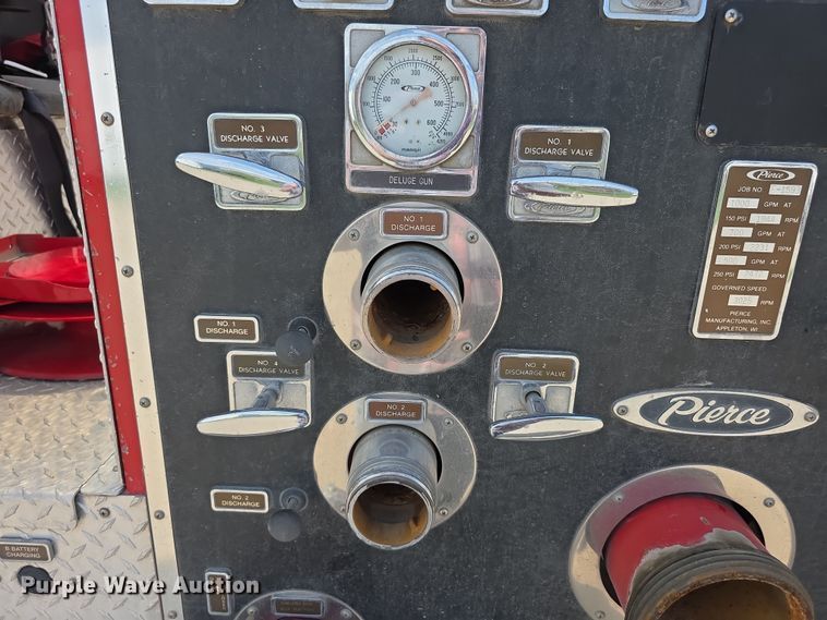 image for item EF3737 1982 Ford 8000 pumper fire truck