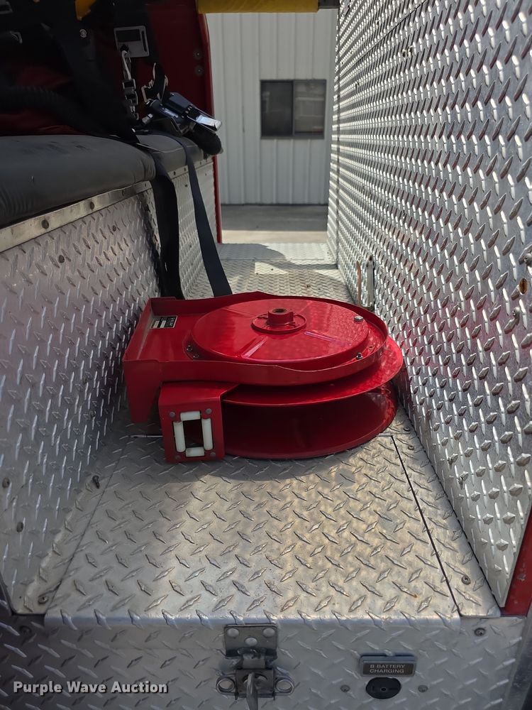 image for item EF3737 1982 Ford 8000 pumper fire truck