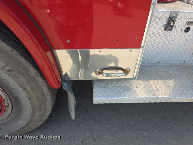 image for item EF3737 1982 Ford 8000 pumper fire truck