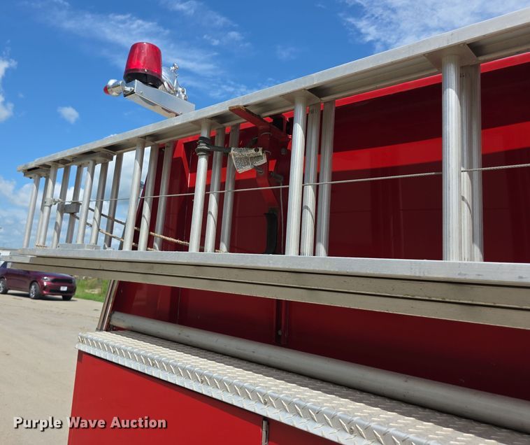 image for item EF3737 1982 Ford 8000 pumper fire truck