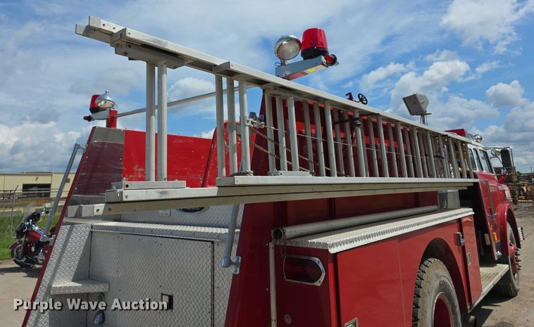 image for item EF3737 1982 Ford 8000 pumper fire truck