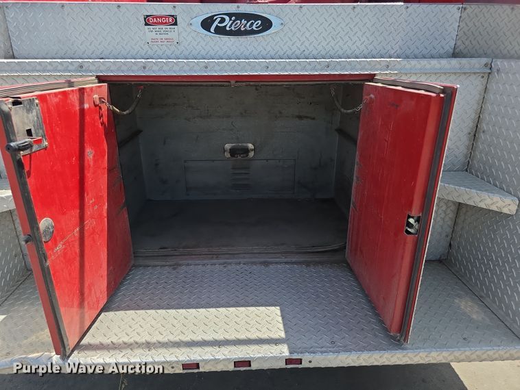 image for item EF3737 1982 Ford 8000 pumper fire truck