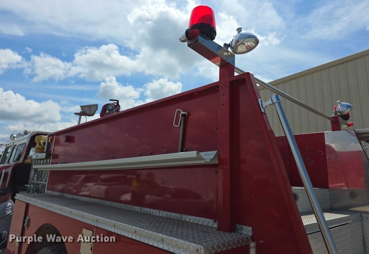 image for item EF3737 1982 Ford 8000 pumper fire truck