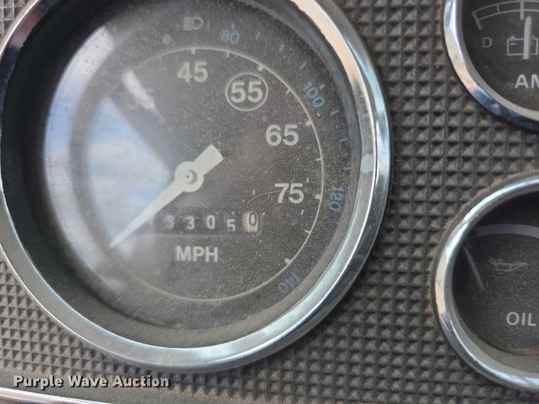 image for item EF3737 1982 Ford 8000 pumper fire truck