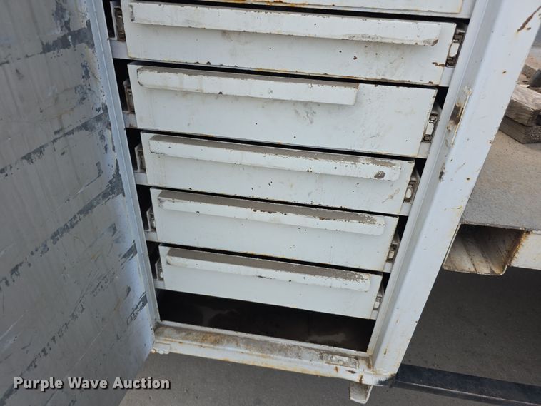 image for item EF3738 1979 Ford 7000 utility / service truck