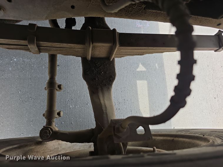 image for item EF3738 1979 Ford 7000 utility / service truck