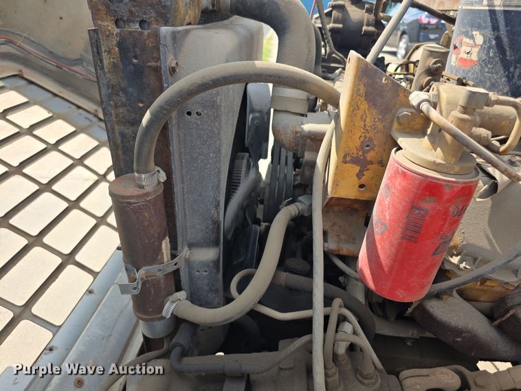 image for item EF3738 1979 Ford 7000 utility / service truck