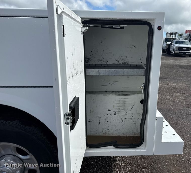 image for item EG5901 2021 Dodge Ram 2500 Quad Cab utility bed pickup truck