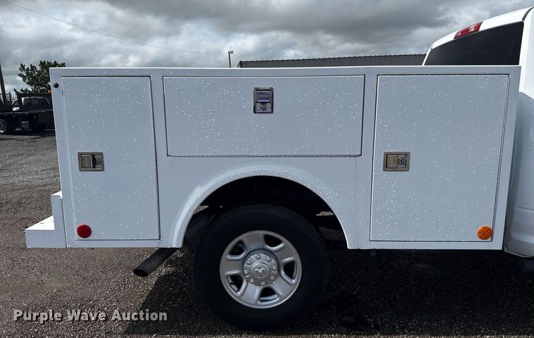 image for item EG5901 2021 Dodge Ram 2500 Quad Cab utility bed pickup truck