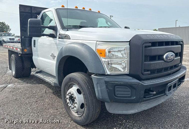 image for item EG6038 2011 Ford F450 Super Duty flatbed truck
