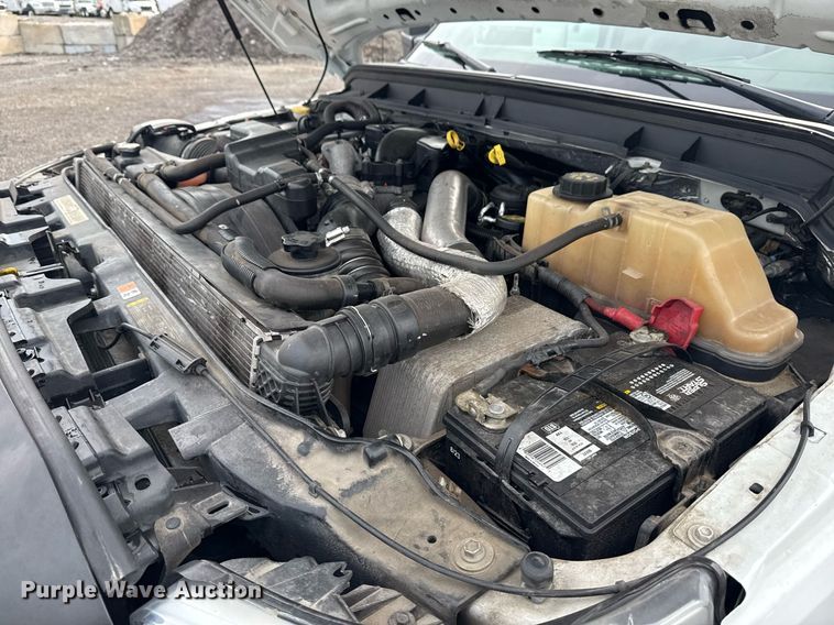 image for item EG6038 2011 Ford F450 Super Duty flatbed truck