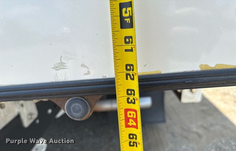 image for item EG6077 2019 Ford E450 Super Duty delivery truck