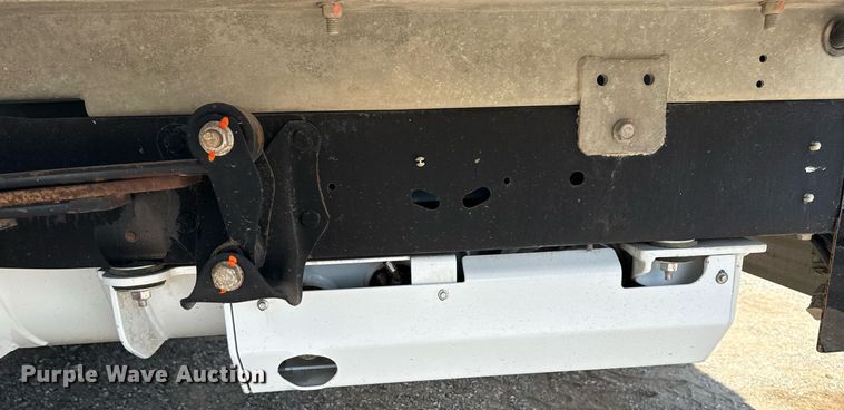 image for item EG6077 2019 Ford E450 Super Duty delivery truck