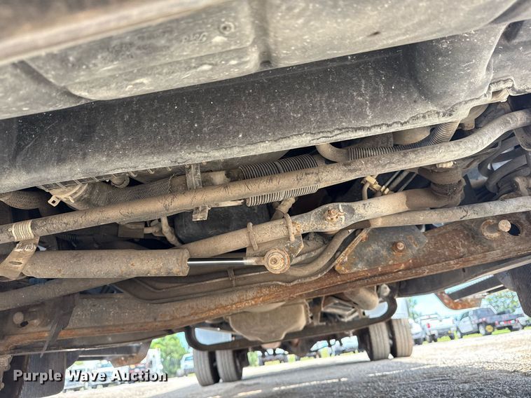 image for item EG6077 2019 Ford E450 Super Duty delivery truck