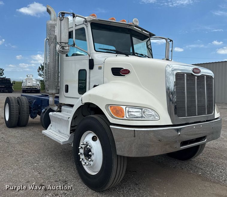CAMIóN CHASIS 2014 PETERBILT 337