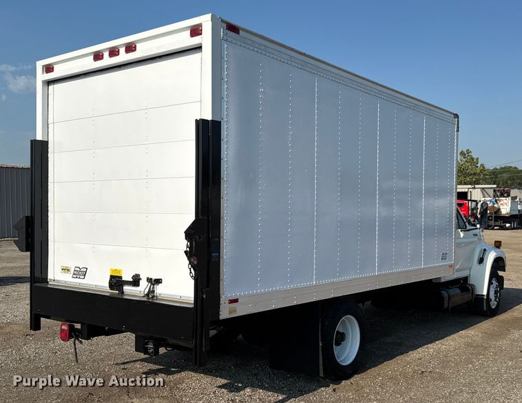 image for item EG6081 1998 Ford F800 box truck