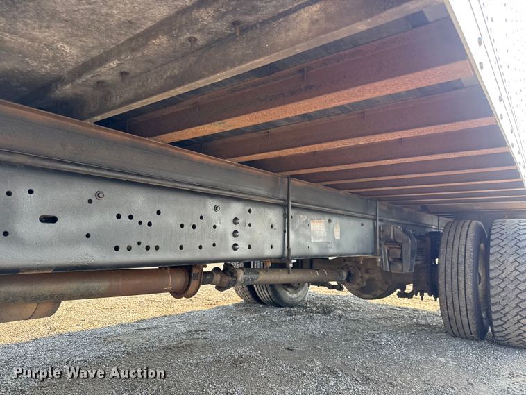 image for item EG6081 1998 Ford F800 box truck