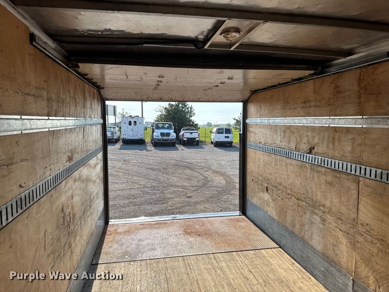 image for item EG6081 1998 Ford F800 box truck