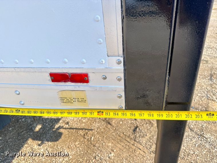 image for item EG6081 1998 Ford F800 box truck