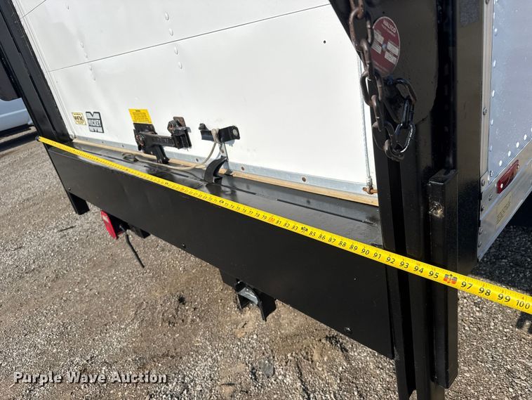 image for item EG6081 1998 Ford F800 box truck