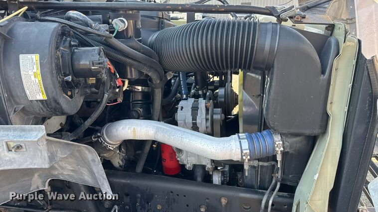 image for item EG6081 1998 Ford F800 box truck