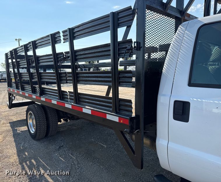 image for item EG6083 2016 Ford F550 Super Duty flatbed truck