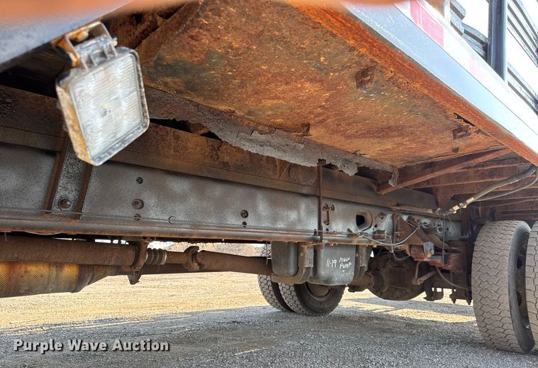 image for item EG6083 2016 Ford F550 Super Duty flatbed truck