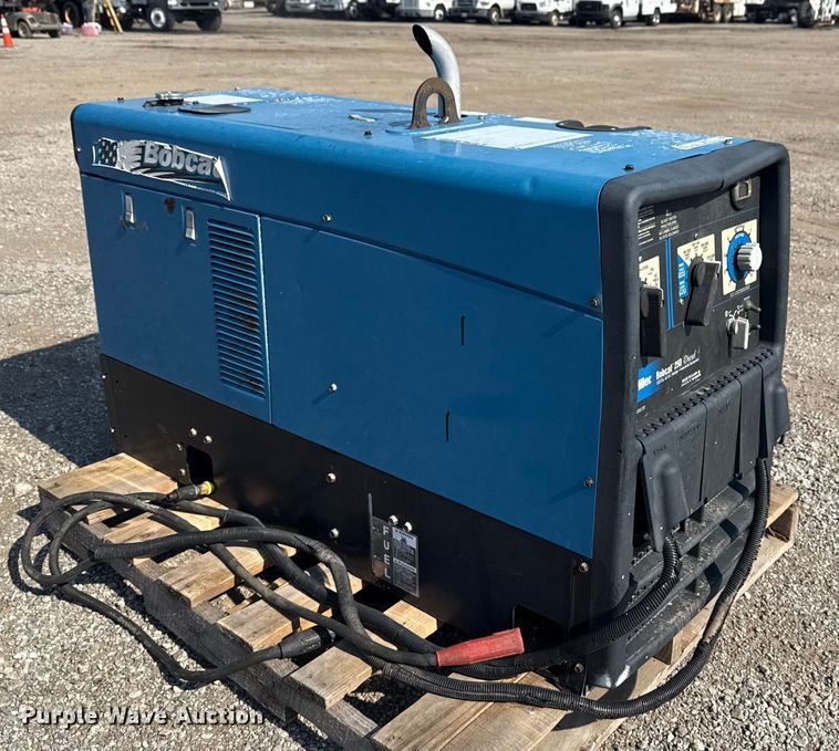 image for item EG6092 2009 Miller Bobcat 250 welder