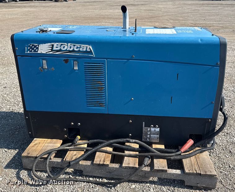 image for item EG6092 2009 Miller Bobcat 250 welder