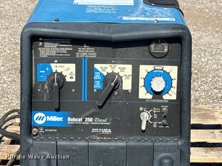 image for item EG6092 2009 Miller Bobcat 250 welder