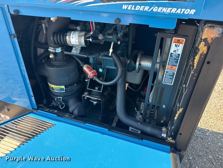 image for item EG6092 2009 Miller Bobcat 250 welder