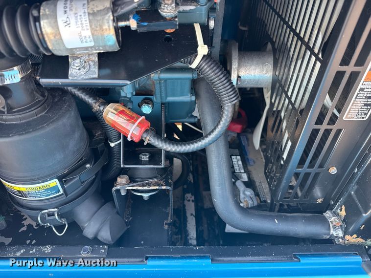 image for item EG6092 2009 Miller Bobcat 250 welder