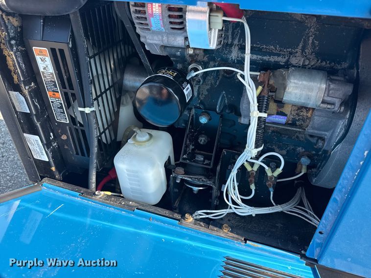 image for item EG6092 2009 Miller Bobcat 250 welder