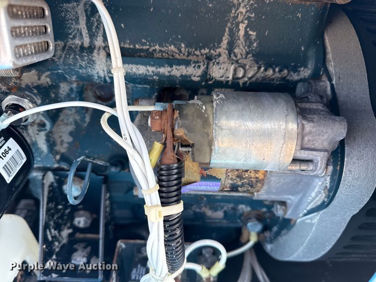 image for item EG6092 2009 Miller Bobcat 250 welder