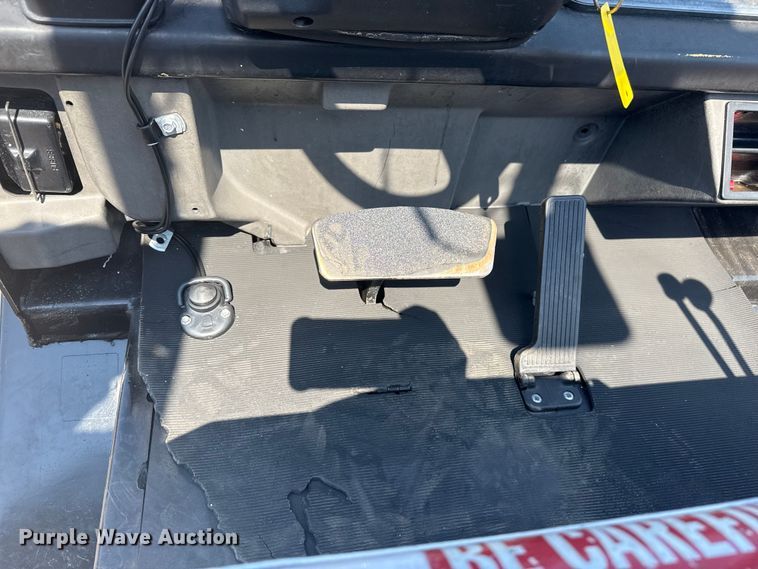 image for item EG6093 2000 Yale GLP050RGNUAE084 forklift