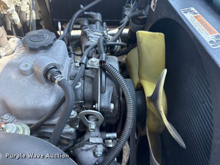 image for item EG6093 2000 Yale GLP050RGNUAE084 forklift