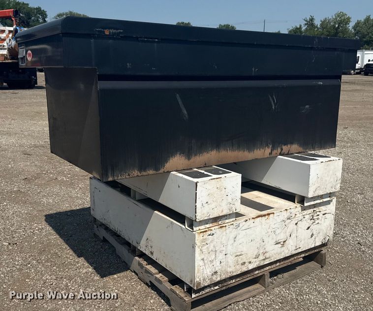 image for item EG6096 (4) toolboxes